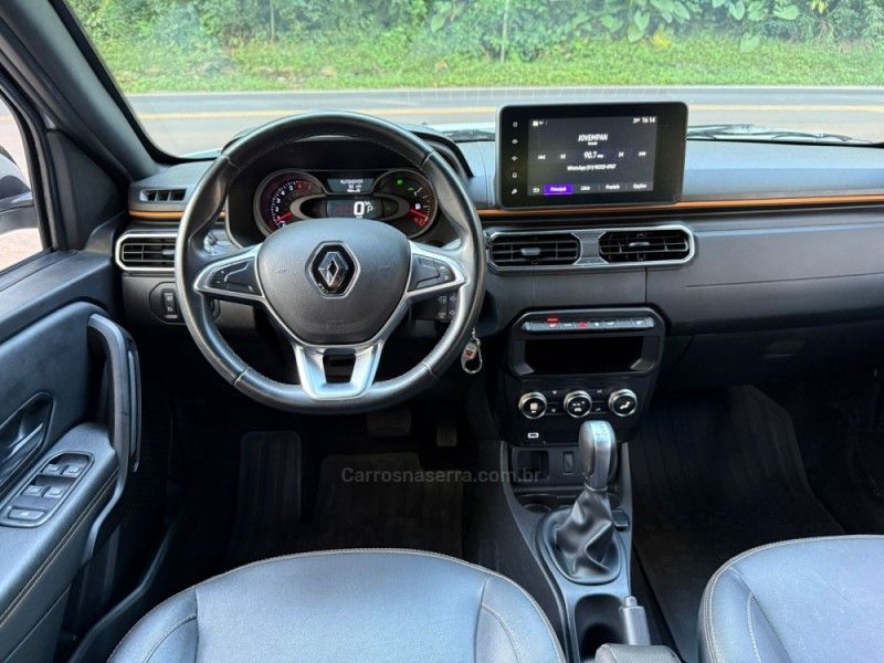 RENAULT DUSTER OROCH 1.3 TCE OUTSIDER 2022/2023 KASPER VEÍCULOS DOIS IRMÃOS / Carros no Vale