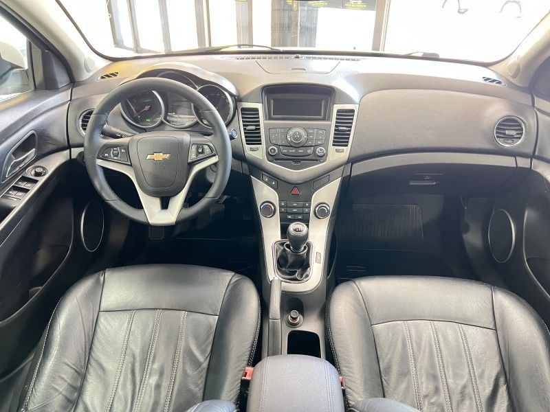 CHEVROLET CRUZE 1.8 LT 16V 2014/2014 PRIME MULTIMARCAS CAXIAS DO SUL / Carros no Vale
