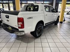 CHEVROLET S10 2.8 HIGH COUNTRY 4X4 CD 16V TURBO 2022/2022 PRIME MULTIMARCAS CAXIAS DO SUL / Carros no Vale