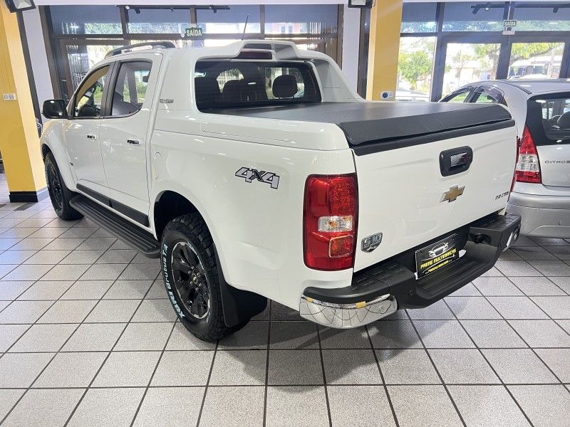 CHEVROLET S10 2.8 HIGH COUNTRY 4X4 CD 16V TURBO 2022/2022 PRIME MULTIMARCAS CAXIAS DO SUL / Carros no Vale