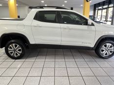 FIAT TORO 1.8 16V OPENING EDITION 2017/2017 PRIME MULTIMARCAS CAXIAS DO SUL / Carros no Vale