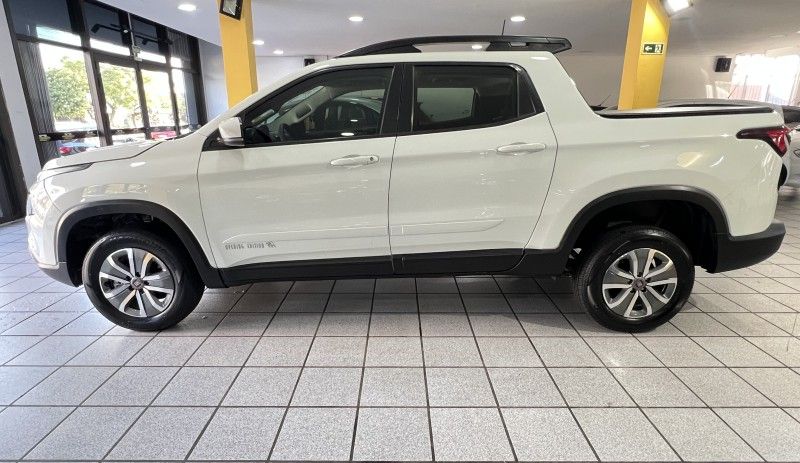 FIAT TORO 1.8 16V OPENING EDITION 2017/2017 PRIME MULTIMARCAS CAXIAS DO SUL / Carros no Vale