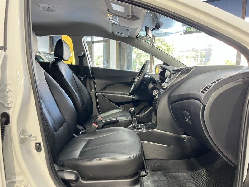 HYUNDAI HB20 1.0 COMFORT PLUS 12V 2015/2015 PRIME MULTIMARCAS CAXIAS DO SUL / Carros no Vale