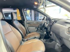 RENAULT DUSTER 2.0 DYNAMIQUE 4X2 16V 2016/2016 PRIME MULTIMARCAS CAXIAS DO SUL / Carros no Vale