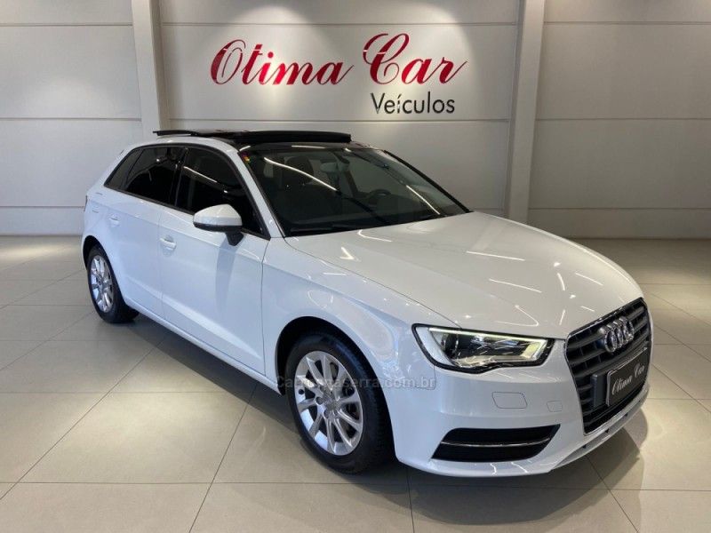 AUDI A3 1.4 TFSI SPORTBACK 16V S-TRONIC 2015/2015 ÓTIMA CAR FLORES DA CUNHA / Carros no Vale AUDI A3 1.4 TFSI SPORTBACK 16V S-TRONIC 2015/2015 ÓTIMA CAR FLORES DA CUNHA / Carros no Vale