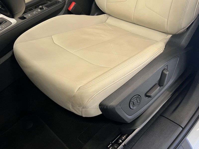 AUDI Q3 1.4 TFSI S TRONIC 16V 2021/2021 ÓTIMA CAR FLORES DA CUNHA / Carros no Vale