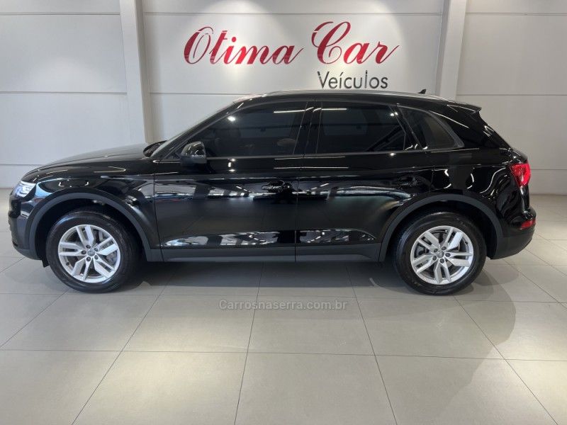 AUDI Q5 2.0 TFSI PRESTIGE QUATTRO 2019/2019 ÓTIMA CAR FLORES DA CUNHA / Carros no Vale