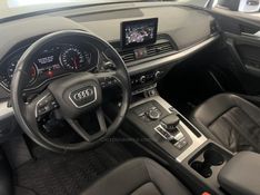 AUDI Q5 2.0 TFSI PRESTIGE QUATTRO 2019/2019 ÓTIMA CAR FLORES DA CUNHA / Carros no Vale