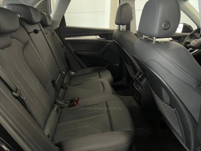 AUDI Q5 2.0 TFSI S-LINE S TRONIC 16V 2021/2022 ÓTIMA CAR FLORES DA CUNHA / Carros no Vale