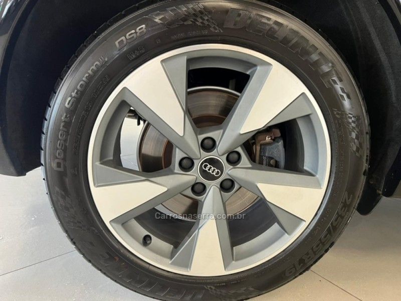 AUDI Q5 2.0 TFSI S-LINE S TRONIC 16V 2021/2022 ÓTIMA CAR FLORES DA CUNHA / Carros no Vale