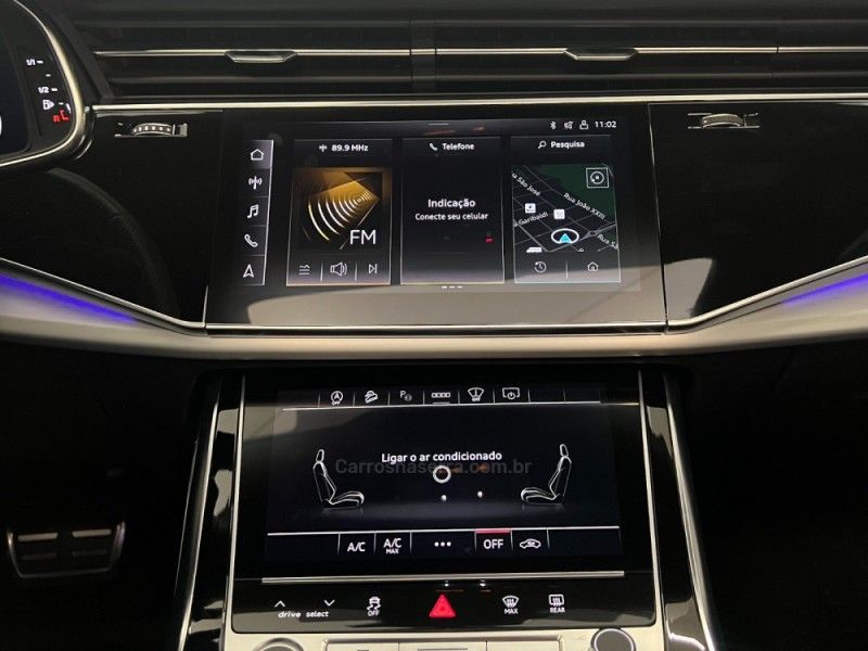 AUDI Q8 3.0 TFSI PERFORMANCE BLACK QUATTRO V6 24V S-TRONIC 2023/2023 ÓTIMA CAR FLORES DA CUNHA / Carros no Vale