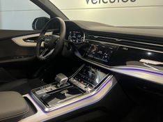 AUDI Q8 3.0 TFSI PERFORMANCE BLACK QUATTRO V6 24V S-TRONIC 2023/2023 ÓTIMA CAR FLORES DA CUNHA / Carros no Vale