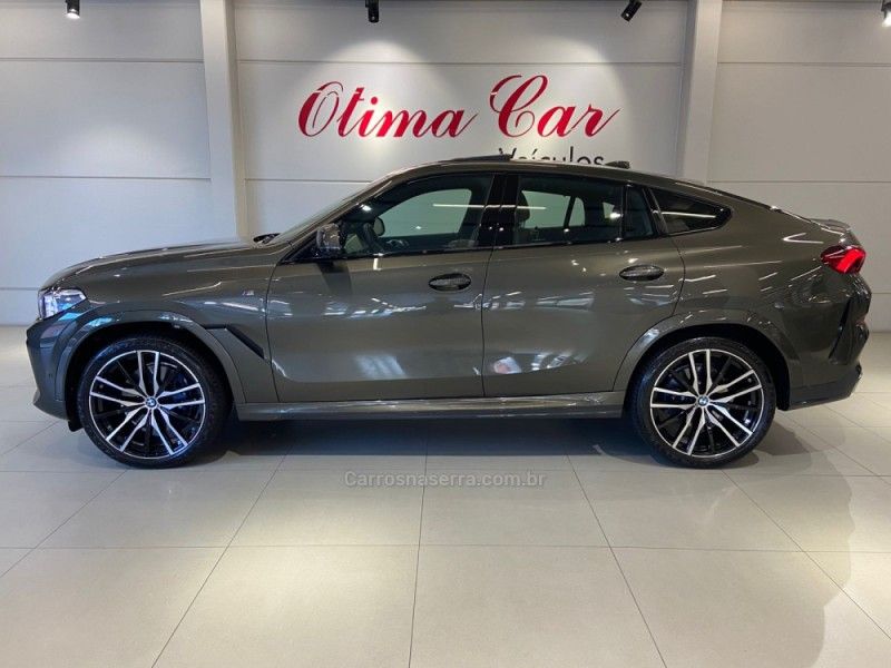 BMW X6 3.0 XDRIVE 40I M SPORT 24V TURBO 2023/2023 ÓTIMA CAR FLORES DA CUNHA / Carros no Vale
