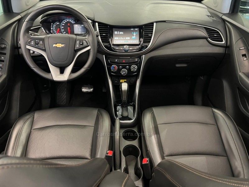 CHEVROLET TRACKER 1.4 16V PREMIER TURBO 2017/2018 ÓTIMA CAR FLORES DA CUNHA / Carros no Vale