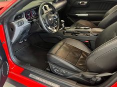 FORD MUSTANG 5.0 GT PERFORMANCE V8 2018/2018 ÓTIMA CAR FLORES DA CUNHA / Carros no Vale
