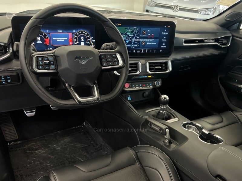 FORD MUSTANG 5.0 GT V8 2025/2025 ÓTIMA CAR FLORES DA CUNHA / Carros no Vale