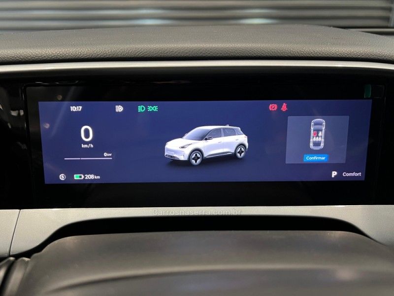 GEELY EX2 MAX 39,4 KW ELÉTRICO 2025/2026 ÓTIMA CAR FLORES DA CUNHA / Carros no Vale