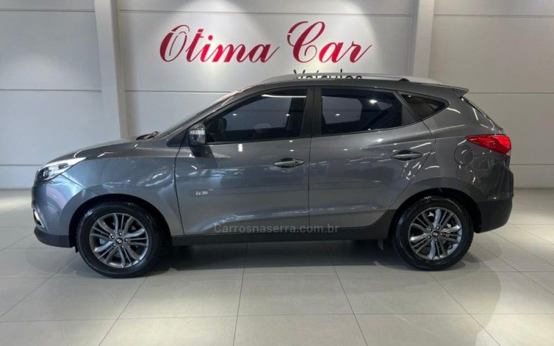 HYUNDAI IX35 2.0 16V 2019/2020 ÓTIMA CAR FLORES DA CUNHA / Carros no Vale