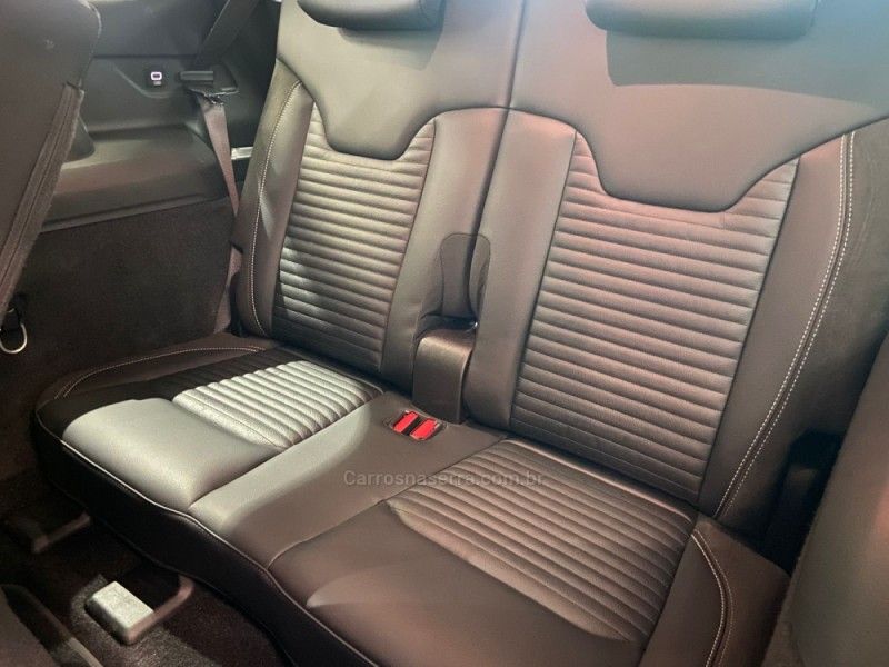 JEEP COMMANDER 1.3 LONGITUDE T270 16V 4X2 TURBO 2023/2023 ÓTIMA CAR FLORES DA CUNHA / Carros no Vale