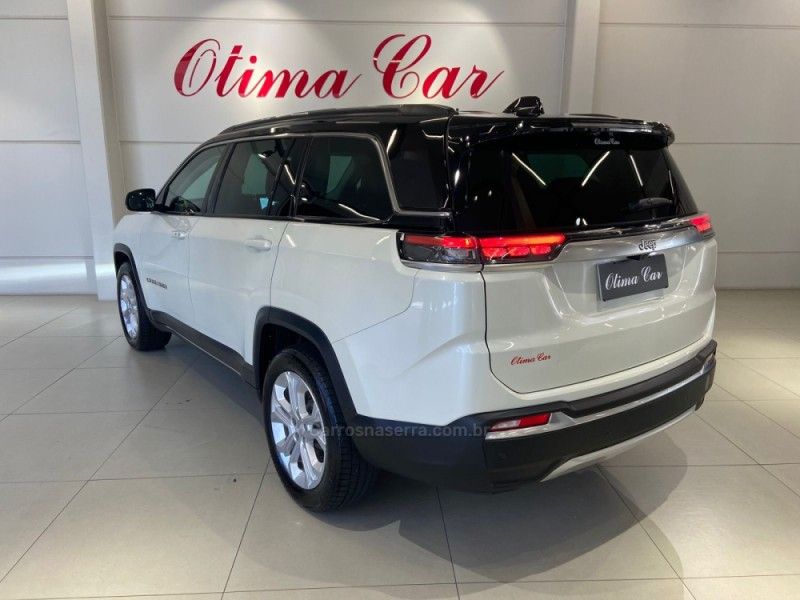 JEEP COMMANDER 1.3 LONGITUDE T270 16V 4X2 TURBO 2023/2023 ÓTIMA CAR FLORES DA CUNHA / Carros no Vale