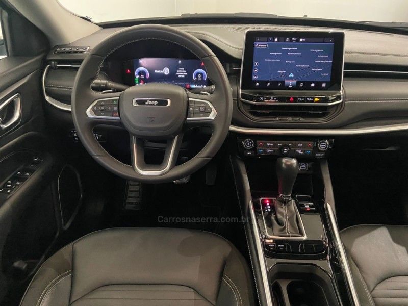 JEEP COMMANDER 1.3 LONGITUDE T270 16V 4X2 TURBO 2023/2023 ÓTIMA CAR FLORES DA CUNHA / Carros no Vale