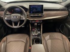 JEEP COMMANDER 2.0 OVERLAND T380 16V 4X4 TURBO 2022/2023 ÓTIMA CAR FLORES DA CUNHA / Carros no Vale