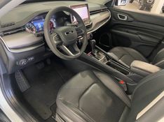 JEEP COMPASS 1.3 LONGITUDE T270 16V TURBO 4X2 2024/2024 ÓTIMA CAR FLORES DA CUNHA / Carros no Vale