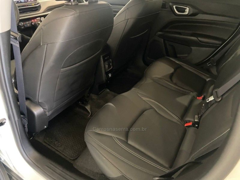 JEEP COMPASS 1.3 LONGITUDE T270 16V TURBO 4X2 2024/2024 ÓTIMA CAR FLORES DA CUNHA / Carros no Vale