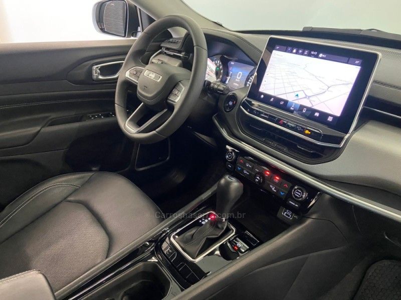 JEEP COMPASS 1.3 LONGITUDE T270 16V TURBO 4X2 2024/2024 ÓTIMA CAR FLORES DA CUNHA / Carros no Vale