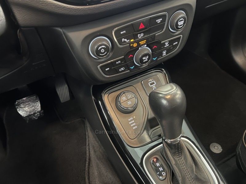 JEEP COMPASS 2.0 16V LIMITED 4X4 2019/2020 ÓTIMA CAR FLORES DA CUNHA / Carros no Vale JEEP COMPASS 2.0 16V LIMITED 4X4 2019/2020 ÓTIMA CAR FLORES DA CUNHA / Carros no Vale