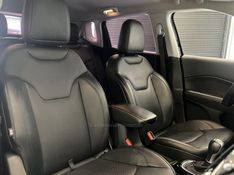JEEP COMPASS 2.0 16V LIMITED 4X4 2019/2020 ÓTIMA CAR FLORES DA CUNHA / Carros no Vale