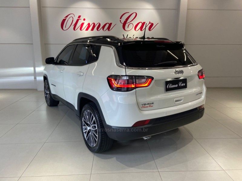 JEEP COMPASS 2.0 LIMITED TD350 TURBO 4X4 2022/2023 ÓTIMA CAR FLORES DA CUNHA / Carros no Vale