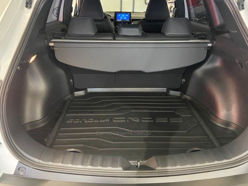 TOYOTA COROLLA 2.0 CROSS XRE 16V 2023/2023 ÓTIMA CAR FLORES DA CUNHA / Carros no Vale TOYOTA COROLLA 2.0 CROSS XRE 16V 2023/2023 ÓTIMA CAR FLORES DA CUNHA / Carros no Vale