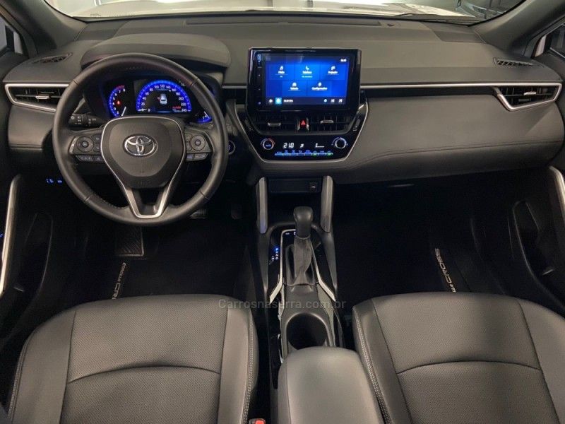 TOYOTA COROLLA 2.0 CROSS XRE 16V 2023/2023 ÓTIMA CAR FLORES DA CUNHA / Carros no Vale TOYOTA COROLLA 2.0 CROSS XRE 16V 2023/2023 ÓTIMA CAR FLORES DA CUNHA / Carros no Vale