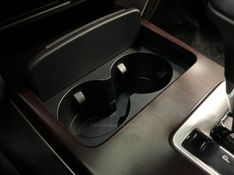 TOYOTA HILUX SW4 2.7 SRV 4X2 16V 7 LUGARES 2018/2019 ÓTIMA CAR FLORES DA CUNHA / Carros no Vale