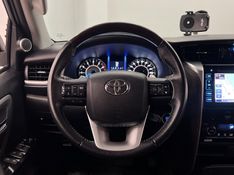 TOYOTA HILUX SW4 2.7 SRV 4X2 16V 7 LUGARES 2018/2019 ÓTIMA CAR FLORES DA CUNHA / Carros no Vale