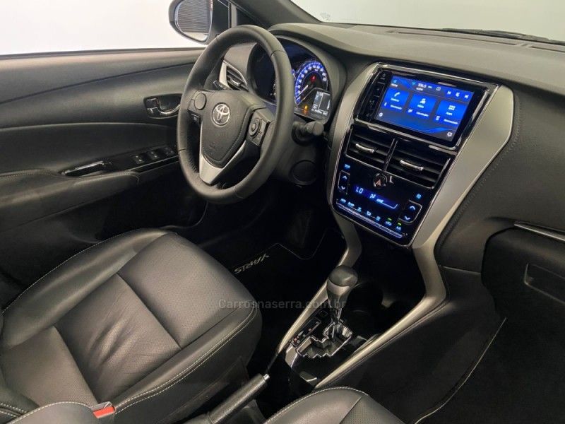TOYOTA YARIS 1.5 XLS CONNECT 16V 2019/2020 ÓTIMA CAR FLORES DA CUNHA / Carros no Vale