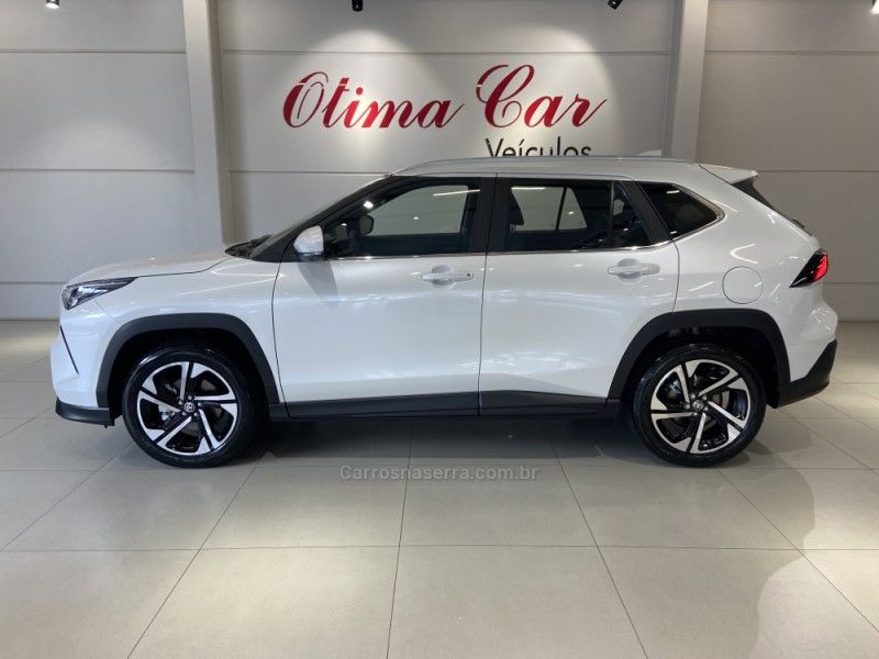 TOYOTA YARIS CROSS 1.5 XRX 16V 2026/2026 ÓTIMA CAR FLORES DA CUNHA / Carros no Vale