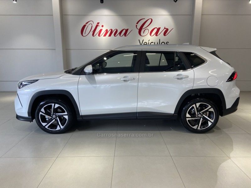 TOYOTA YARIS CROSS 1.5 XRX 16V 2026/2026 ÓTIMA CAR FLORES DA CUNHA / Carros no Vale