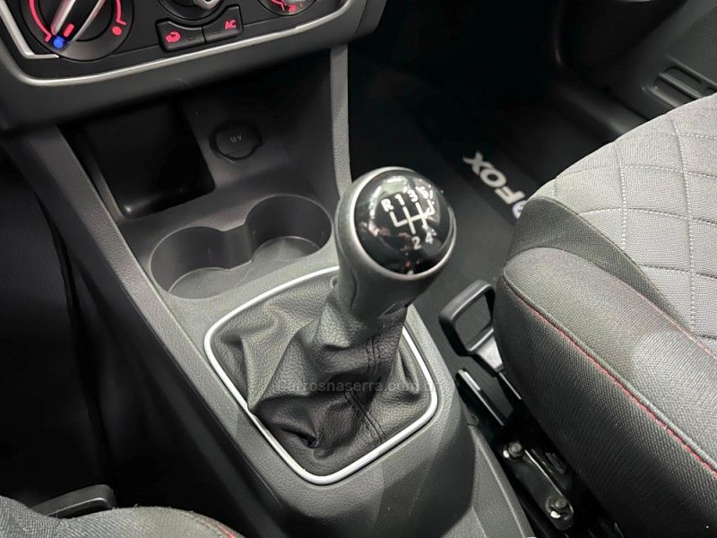 VOLKSWAGEN FOX 1.6 MSI XTREME 8V 2018/2019 ÓTIMA CAR FLORES DA CUNHA / Carros no Vale