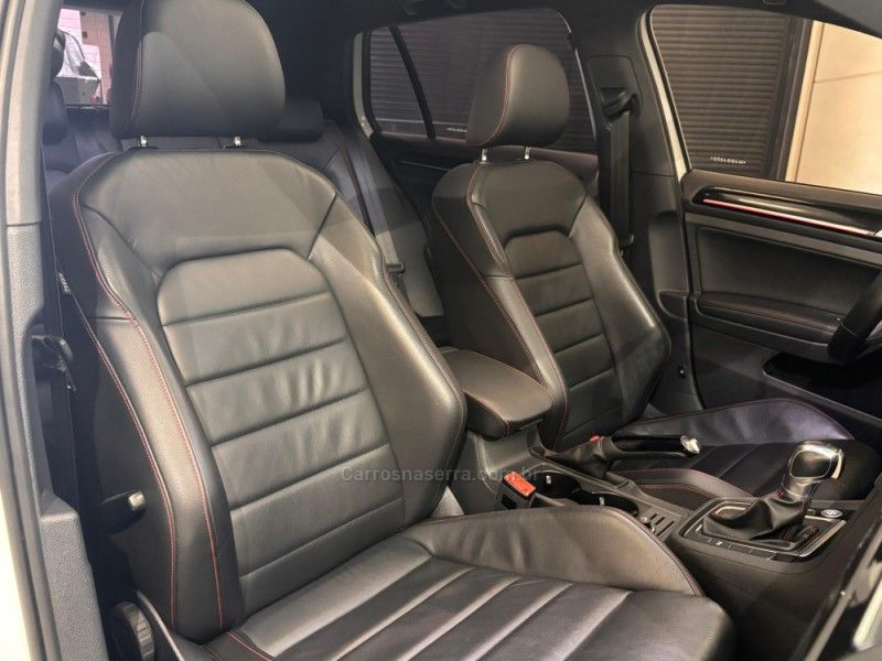 VOLKSWAGEN GOLF 2.0 TSI GTI 16V TURBO 2017/2017 ÓTIMA CAR FLORES DA CUNHA / Carros no Vale VOLKSWAGEN GOLF 2.0 TSI GTI 16V TURBO 2017/2017 ÓTIMA CAR FLORES DA CUNHA / Carros no Vale