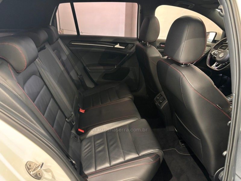 VOLKSWAGEN GOLF 2.0 TSI GTI 16V TURBO 2017/2017 ÓTIMA CAR FLORES DA CUNHA / Carros no Vale VOLKSWAGEN GOLF 2.0 TSI GTI 16V TURBO 2017/2017 ÓTIMA CAR FLORES DA CUNHA / Carros no Vale