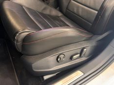 VOLKSWAGEN GOLF 2.0 TSI GTI 16V TURBO 2017/2017 ÓTIMA CAR FLORES DA CUNHA / Carros no Vale