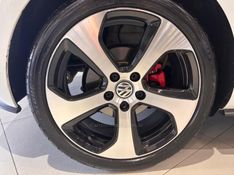 VOLKSWAGEN GOLF 2.0 TSI GTI 16V TURBO 2017/2017 ÓTIMA CAR FLORES DA CUNHA / Carros no Vale
