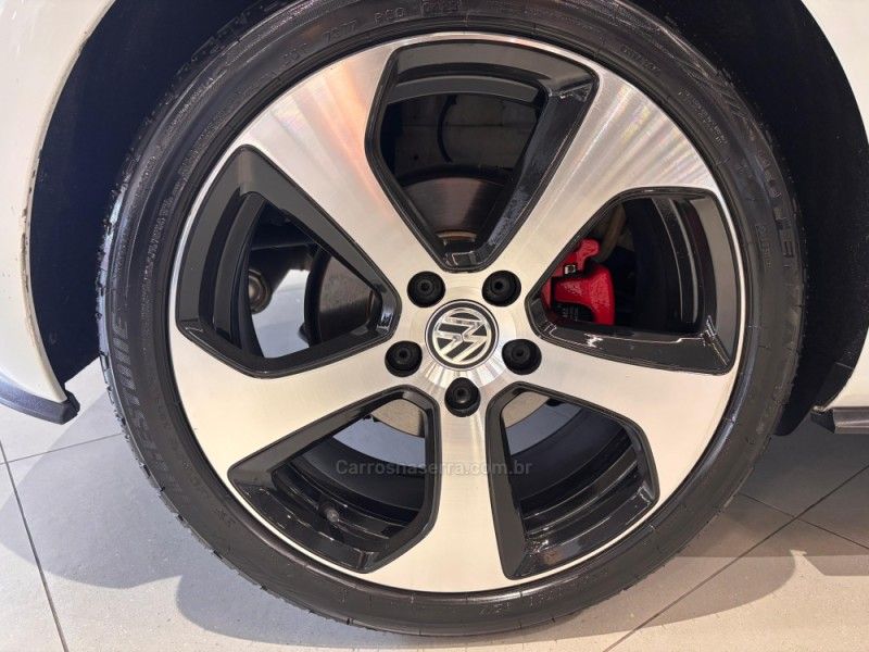 VOLKSWAGEN GOLF 2.0 TSI GTI 16V TURBO 2017/2017 ÓTIMA CAR FLORES DA CUNHA / Carros no Vale VOLKSWAGEN GOLF 2.0 TSI GTI 16V TURBO 2017/2017 ÓTIMA CAR FLORES DA CUNHA / Carros no Vale