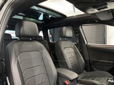 VOLKSWAGEN TIGUAN 2.0 ALLSPACE R-LINE 300 TSI 2024/2024 ÓTIMA CAR FLORES DA CUNHA / Carros no Vale