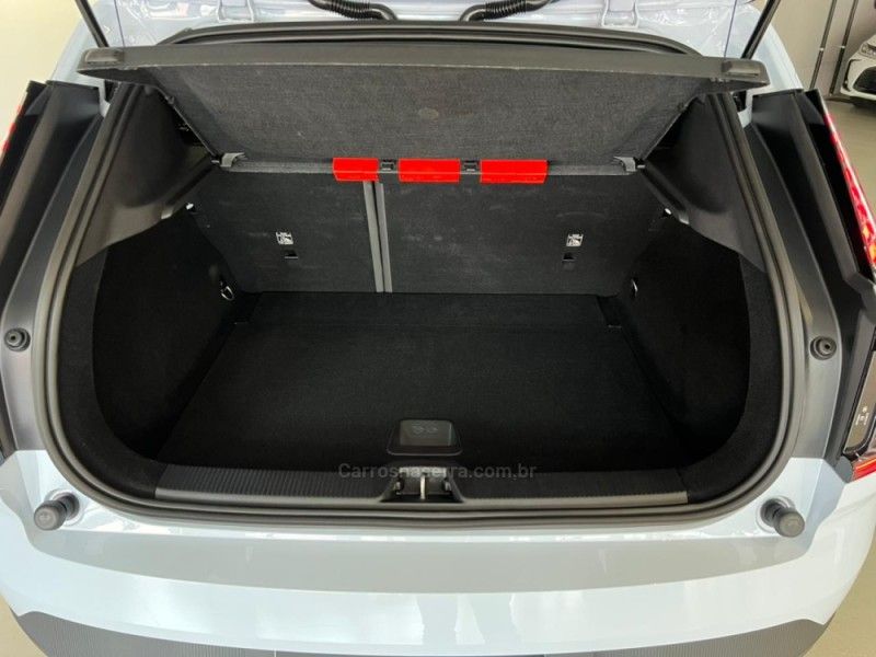 VOLVO EX30 CORE 2024/2024 ÓTIMA CAR FLORES DA CUNHA / Carros no Vale