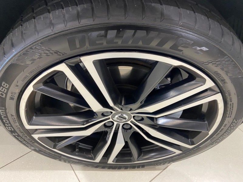 VOLVO XC60 2.0 T8 R DESIGN HYBRID 2019/2020 ÓTIMA CAR FLORES DA CUNHA / Carros no Vale
