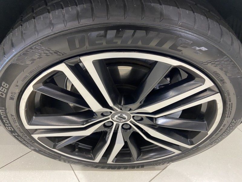 VOLVO XC60 2.0 T8 R DESIGN HYBRID 2019/2020 ÓTIMA CAR FLORES DA CUNHA / Carros no Vale