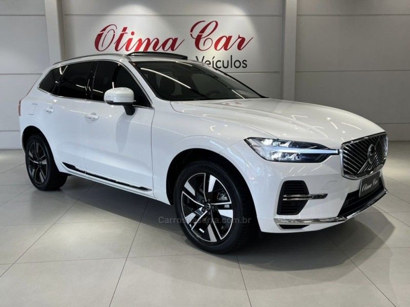 VOLVO XC60 2.0 T8 RECHARGE PLUS AWD HIBRIDO 2025/2026 ÓTIMA CAR FLORES DA CUNHA / Carros no Vale
